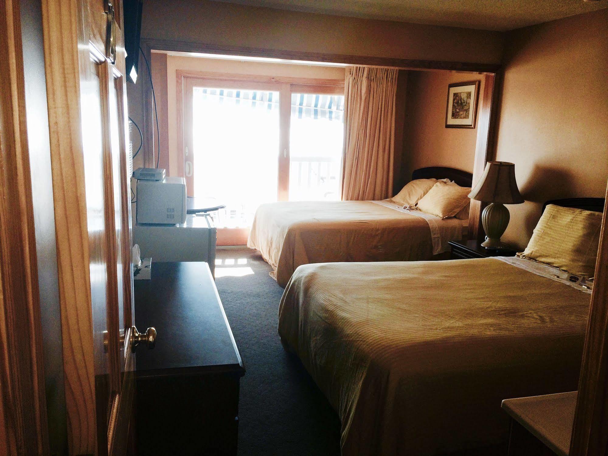 The Moulton Hotel แฮมป์ตัน ภายนอก รูปภาพ