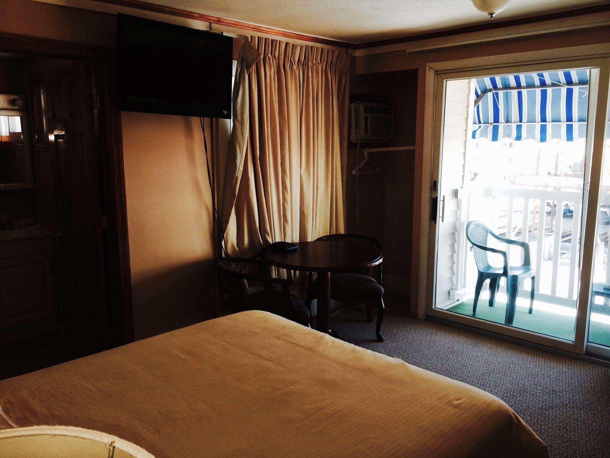 The Moulton Hotel แฮมป์ตัน ภายนอก รูปภาพ
